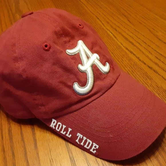 Hat - Picture 1 of 4